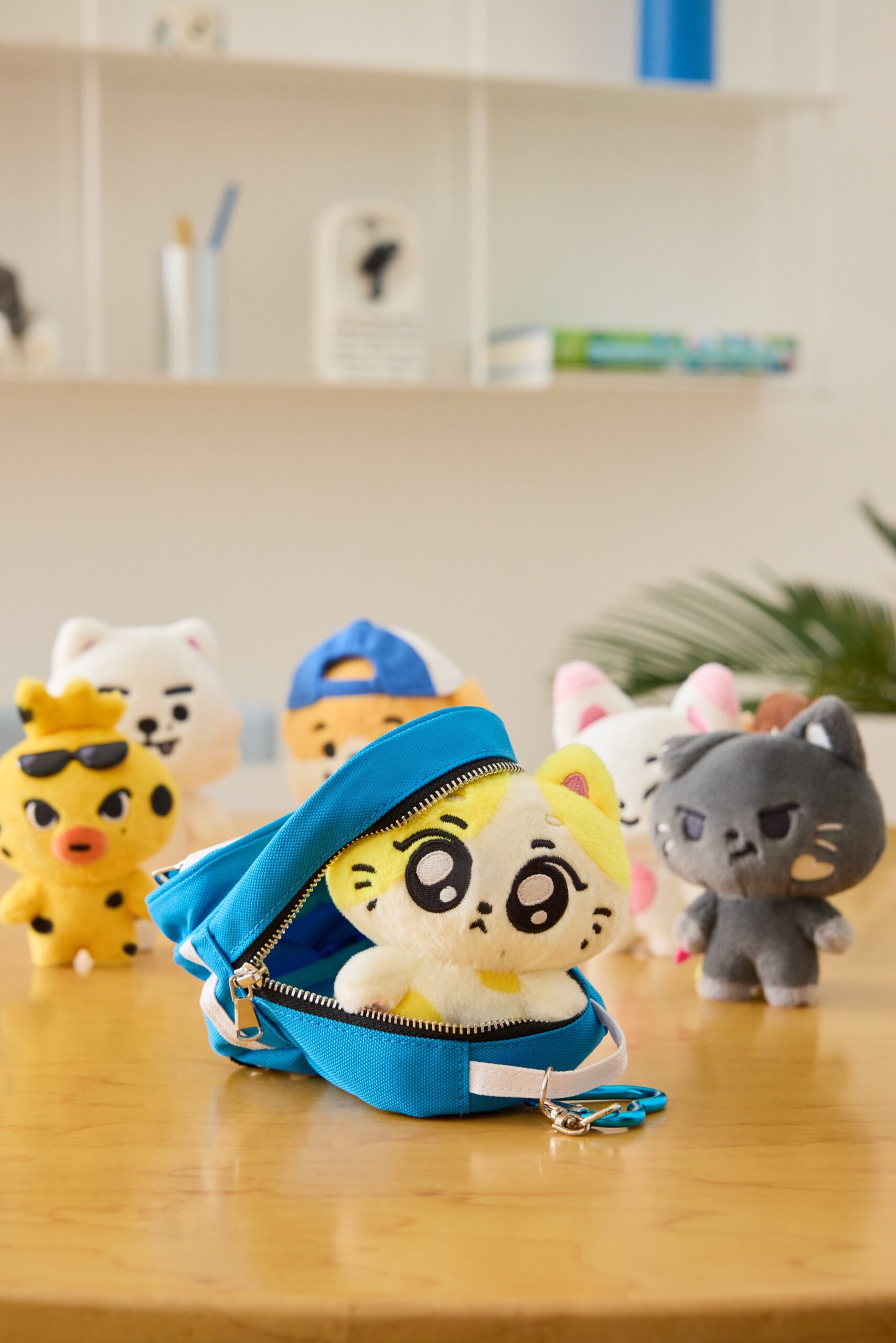 ENCHIN Plush keyring - pedido abierto - Image 3